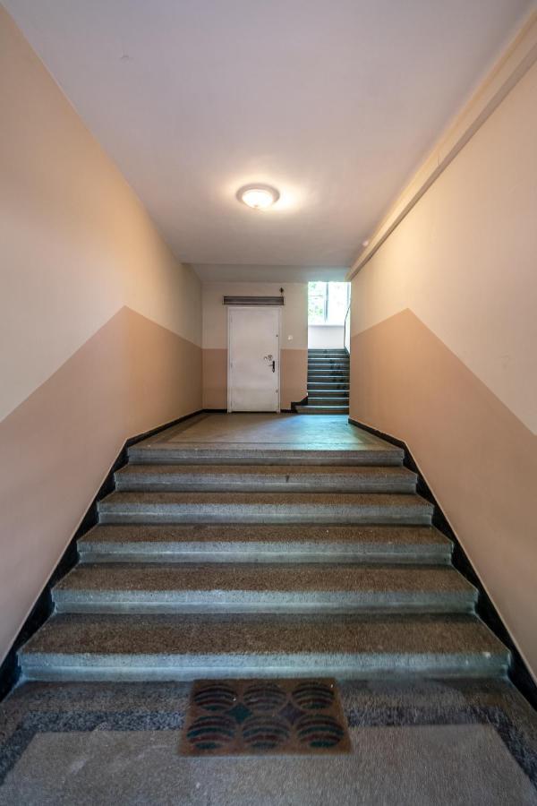 Vitoshka'S Finest Apartment Sofia Exterior photo